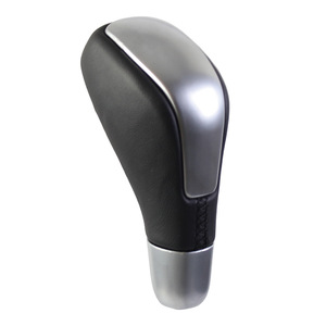 Pommeau de levier de vitesse automatique Renault en cuir ergonomique pour Megane Mk3 Fluence Laguna Mk3 - Product Image 1