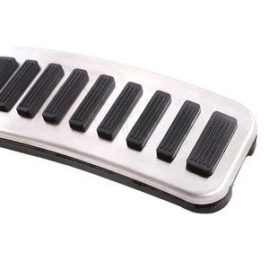 Pour Land Rover <span class=keywords><strong>Discovery</strong></span> 5 Defender 110 pour Range Rover <span class=keywords><strong>Sport</strong></span> Vogue accélérateur pédale de gaz frein repose-pieds plaque voiture Auto intérieur - Product Image 5