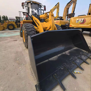 Chargeuse sur pneus Liugong 856H d'occasion, faible nombre d'heures, bon état, moteur d'origine robuste, bien entretenue, à vendre avec certification CE - Product Image 3