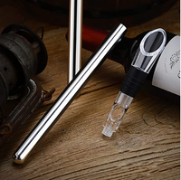 Ensemble de refroidisseurs de bouteilles de vin de luxe, double bâtonnet refroidisseur, coffret cadeau avec verseur de vin, bâtonnet de refroidissement pour cadeau de fêtes