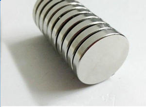 מגנטים דיסק ניאודימיום N35-N52 באיכות גבוהה, מחיר מפעל, מותאמים אישית, מגנטים קבועים 20 מ\"מ 30 מ\"מ 40 מ\"מ לשימוש תעשייתי, תקן ISO - Product Image 3