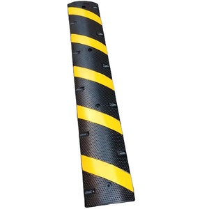 Pare-chocs de vitesse en caoutchouc pour route, 72''-183 cm - Product Image 1