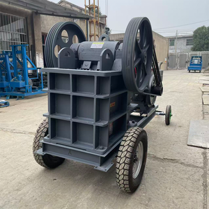 מגרסת לסתות דיזל ניידת מדגם Early Bird PE150 250 עם מנוע 1-3 טון לשעה, מותקנת על גלגלים, למכירת אבנים במחצבות - Product Image 2