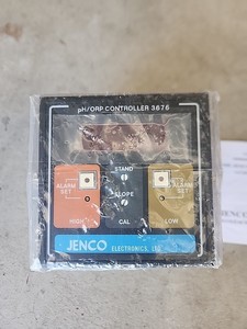Moniteur pH/ORP Jenco Instruments <span class=keywords><strong>3676</strong></span>, contrôleur d'influenceurs/défluents - Product Image 1