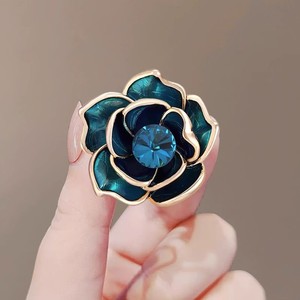 Broches fantaisie en alliage plaqué or avec zircon, motif floral coloré, style vintage de luxe pour femme, idéales pour mariage, fiançailles, fête ou comme cadeau - Product Image 1