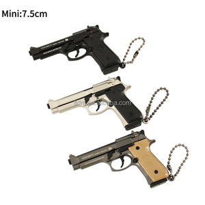 Porte-clés pistolet en métal <span class=keywords><strong>Beretta</strong></span> 92F miniature de 7,5 cm, modèle de pistolet en métal démontable, breloque porte-clés, <span class=keywords><strong>prix</strong></span> d'usine - Product Image 6