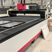 Machine de découpe laser fibre CNC 3 axes refroidie par eau 3000W 6000W pour tôles métalliques BMP AI, prix compétitif en Europe, fabriquée en Chine