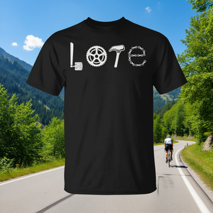 Camiseta Cycling Bike Love con diseño de piezas de bicicleta para ciclistas - Product Image 3