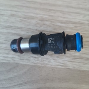Inyector de Combustible 17113553 25317628 FJ315 Para Motor de Gasolina Buick Cadillac Chevrolet GMC 4.8L 5.3L 6.0L - Product Image 1