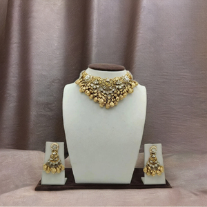 Exquisite Antique Gold <b>Choker</b> Necklace Set with Traditional Coin Drops and Floral Kundan Accents Matching Statement Earrings - Product Image 3