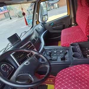 Grue d'occasion Shanghai XCT80 80 tonnes, équipement de levage hydraulique d'occasion, bon état, prix bas - Product Image 3