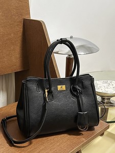 Fashion New Designer Crossbody Bags High Quality PU Leather <b>Shoulder</b> Messenger Bag Casual Totes Luxury Women Handbags and Purses - Product Image 4