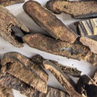 Eco14(1Y)01 Agarwood Fukura Oud 3A+ Hainan Chine, riche en huile, avec un parfum boisé fruité sucré, bâtonnets d'encens en bois d'agar.