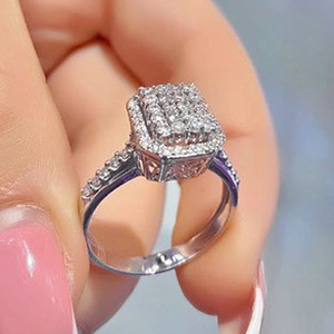 Anello in Rame Placcato Argento con Zirconi, Gioiello Delicato da Donna, Vendita Calda - Product Image 2
