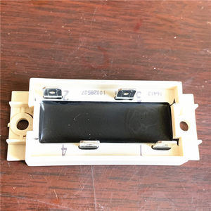 Condensador Electrolítico 10028507 y 3X6K8, Divisor de Voltaje, Resistencia para Ecualización y Balanceo - Product Image 3