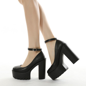 Sandalias de tacón alto para mujer, estilo gótico punk, al por mayor de fábrica, para verano, resistentes al agua, con suela gruesa. - Product Image 5