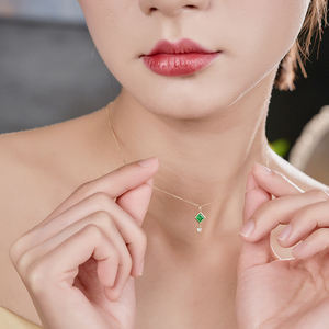 高級ジュエリーゴールドジュエリー18Kナチュラルエメラルドホワイトダイヤモンドエレガントネックレスレディース - Product Image 4