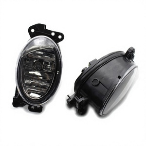 Feux antibrouillard avant halogènes pour Mercedes-Benz Classe C Classe E W211 W204 W219 W164 A1698201556 A1698201656 - Product Image 2