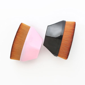 Pinceau de maquillage Boby Tanner personnalisé en poudre liquide Single Blush Magic Flat Blending Cream Vegan Soft Synthetic Foundation Brush - Product Image 4