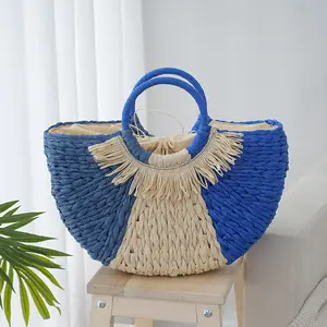 Niyang nuevo diseño verano playa viaje Azul blanco color media luna forma borla ASA Tote mujeres Bolsas de paja de papel