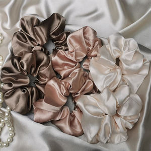 Mayorista Top 6A Grado 16 19 22 Momme Silk Scrunchies Funda De Almohada 2/<span class=keywords><strong>3</strong></span>/4cm Seda Lazo del pelo Scrunchie para encuadernación del cabello - Product Image 2