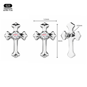 Bijou de piercing en alliage de titane G23, forme croix de 8 mm avec incrustation de zircon, pour cartilage d'oreille, lèvre, langue. - Product Image 1