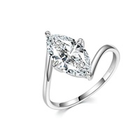 Bague en argent S925 plaqué or 18 carats avec moissanite marquise 3 carats 7x14mm sertie à griffes pour mariage et cadeau féminin