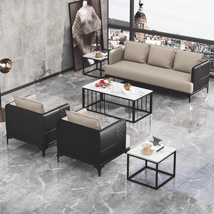 <span class=keywords><strong>Chaise</strong></span> <span class=keywords><strong>de</strong></span> <span class=keywords><strong>bureau</strong></span> individuelle en cuir noir confortable, idéale pour les salles d'attente – Offre spéciale - Product Image 4
