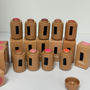 Nouveau produit de haute qualité, stick blush hautement pigmenté et longue tenue, double usage pour les lèvres et les joues, crème blush, rouge à lèvres 5,3g - Product Image 1