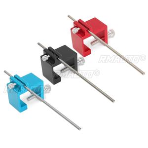 Outil d'alignement de chaîne universel 3 couleurs pour moto, VTT, scooter – Noir, bleu, rouge - Product Image 1