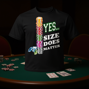 Sí, el tamaño importa: camiseta de póker con diseño de pilas de fichas - Product Image 3