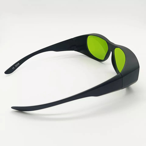 CE En 207 chứng nhận Polycarbonate sợi Laser an toàn Kính 1064nm/1080nm 60% vlt OD 5 + bảo vệ mắt - Product Image 1