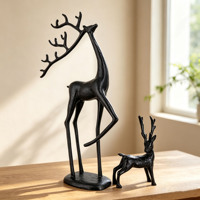 Sculptures de cerfs de Noël abstraites en fonte, figurines de rennes en métal noir pour la décoration intérieure, accents décoratifs de table pour les fêtes