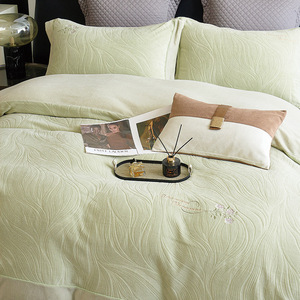 Miminkang <b>Bedding</b> <b>Set</b> Four Piece Winter Warm Milk Fleece Plants And Flowers Pattern Simple Style Reactive Dyeing - Product Image 4