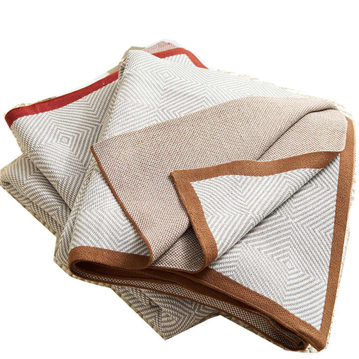 Hangfeng Custom Knitted Woven Sofa Tapestry Throw Airline Blanket