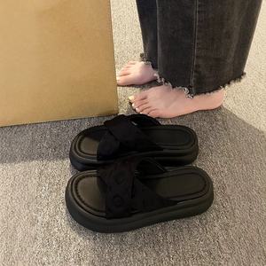 Pantuflas Suaves y Cómodas para Mujer, Sandalias de Playa de Verano, Chanclas, Pantuflas Antideslizantes para Interiores y Baño - Product Image 5