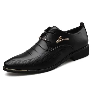 2022 वसंत/गर्मियों में नए बड़े आकार पुरुषों की व्यापार पोशाक जूते पुरुषों की फीता-अप आरामदायक जूते