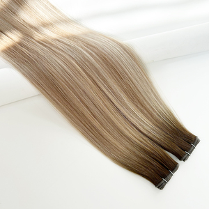 Extensiones de Cabello Humano Virgen Sin Procesar, Color Rubio Balayage con Raíz Oscura, 18, 20 y 22 Pulgadas, Invisibles, con Costura Delgada, Cortables - Product Image 1