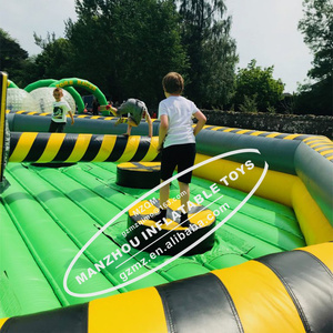 Location de <span class=keywords><strong>jeu</strong></span> de fête en plein air, parcours d'obstacles Wipeout, <span class=keywords><strong>gonflable</strong></span>, en PVC, couleur et taille personnalisables pour 8 joueurs - Product Image 3