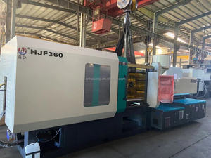 Máquina automática de fabricación de cascos de seguridad para moldeo de motocicletas por inyección de plástico de 250 toneladas - Product Image 3