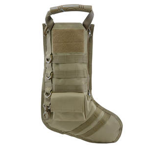 Bolsas de medias navideñas de camuflaje creativas Medias navideñas tácticas con equipo Molle - Product Image 2