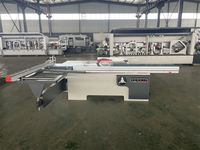 Machine de découpe de panneaux à table coulissante CNC pour le travail du bois, avec coupe précise à 45/90 degrés, pour la menuiserie