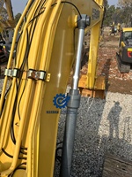 L'excavatrice sur chenilles d'occasion Kobelco SK250D présente des performances exceptionnelles, une efficacité et une fiabilité élevées 25 tonnes