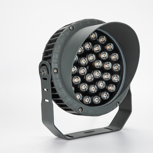 Projecteur LED à corps en aluminium IP66 6000K Lumière du jour Large faisceau Haute luminosité CRI80 Garantie de 3 ans Contrôle par capteur de lumière - Product Image 4