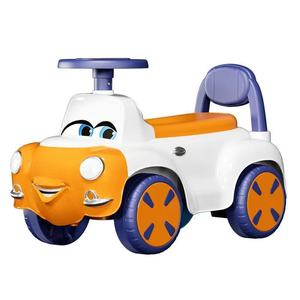 Coche de cuatro ruedas para niños pequeños hecho de plástico duradero - Product Image 3