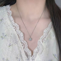 Ciondolo in Platino Pt950 con Diamante Coltivato in Laboratorio, Gioiello Minimalista Versatile per Donna, Ciondoli con Diamanti Raffinati