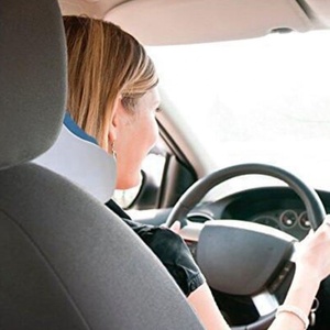 Coussin de massage cervical portable pour soulager les tensions, les maux de tête et les douleurs aux épaules - Product Image 4