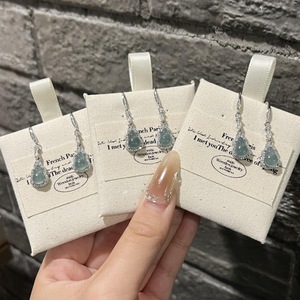 Pendientes Colgantes de Plata Pura S925, Estilo Chino Nuevo, Jade de Agua Azul Verdoso Natural Desértico, Calabaza Fulu, Material Peligroso - Product Image 4