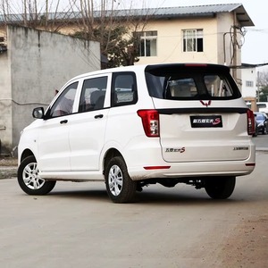 Fourgon Wuling 1.5L Essence Voiture Électrique Haute Vitesse 100km/h Marque Chinoise Neuve Livraison Disponible en Stock Wuling Glory V Minibus Essence - Product Image 3