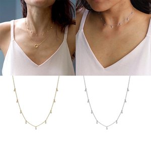 Collar ROXI con Colgante Redondo de Circonita, Cadena Exquisita de Oro de 18k, Collar de Plata - Product Image 5